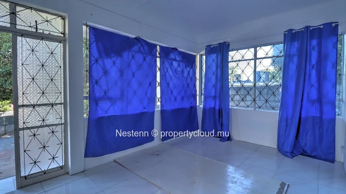 Unfurnished house of 2 bedrooms