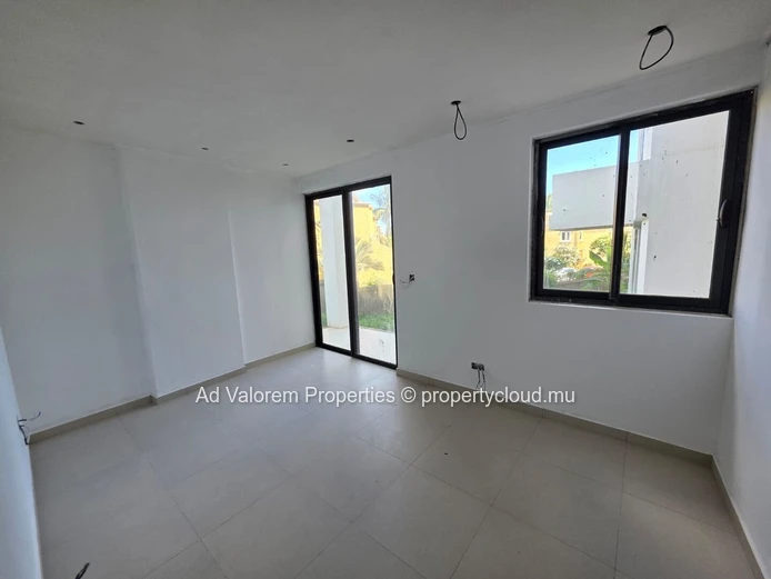 For Sale – 3-Bedroom Apartment in Albion
