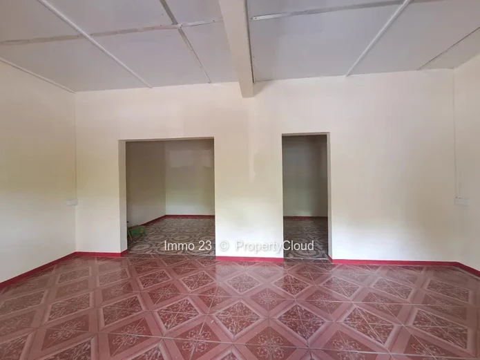 Commercial Space - 60m2 - Pamplemousses
