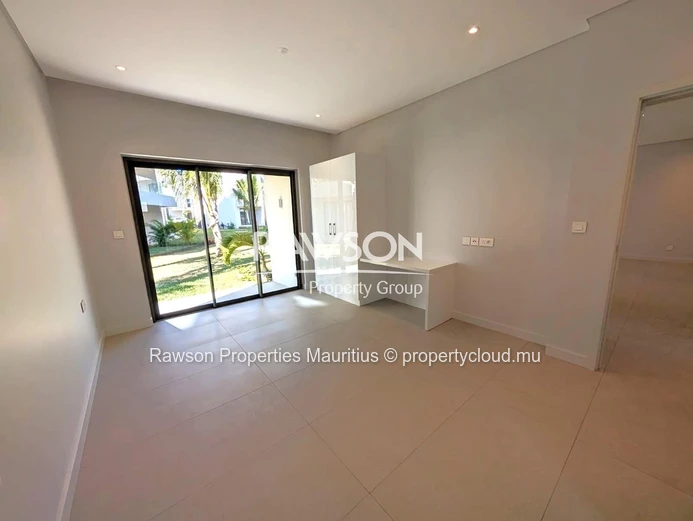 Apartment In Pointe Aux Canonniers | 2 Bedrooms Ensuite | 134 Sqm | €475,000