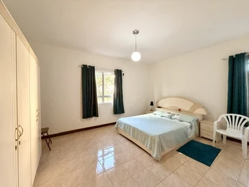 4 Bedroom Apartment