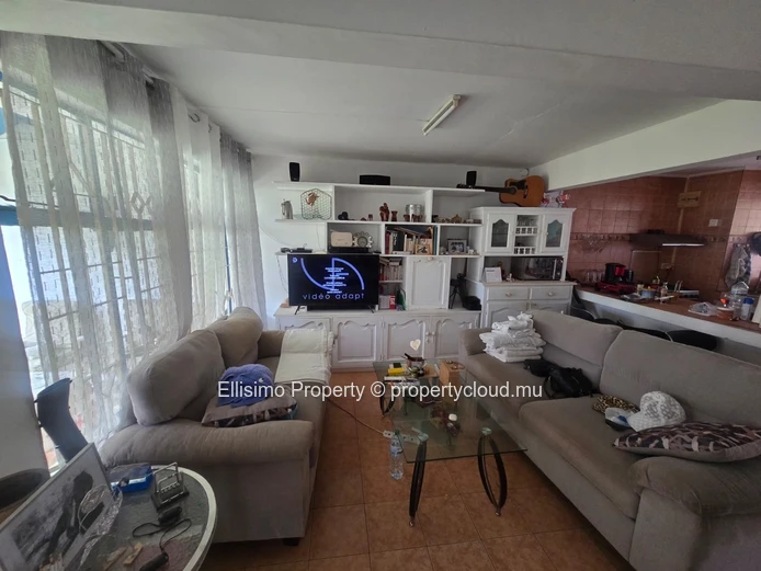 Duplex for Sale – Flic en Flac