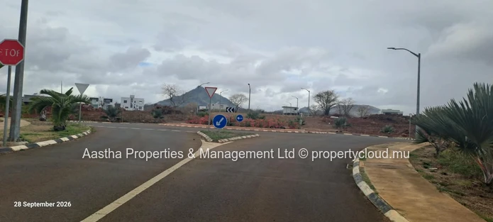Terrain 464 m² dans complexe résidentiel à Albion Ouest - vue mer