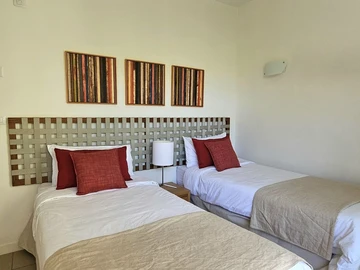 3 Bedroom Townhouse, Duplex