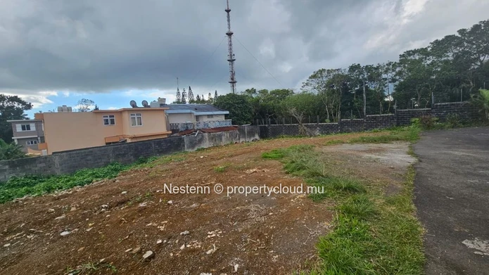 Terrain de 395 m²