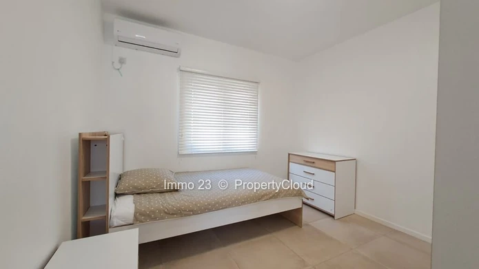 Duplex for rent