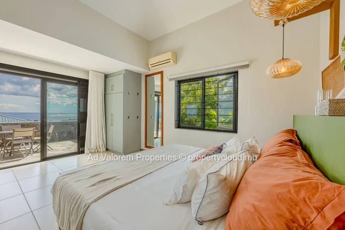 House for sale in Tamarin