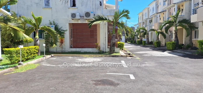 3-Bedroom Furnished Villa with Pool in Grand Gaube