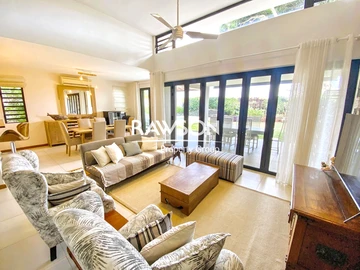 4 Bedroom Villa