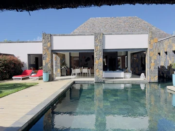 4 Bedroom Villa