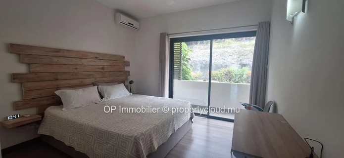 Luxurious Apartment with Stunning Views in Tamarin