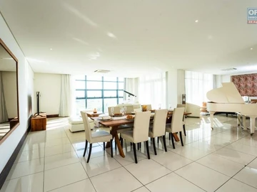 Appartement de 4 Chambres