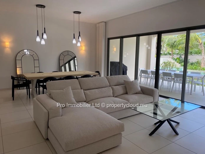 Ground floor apartment FOR RENT, fully furnished and located in a secure compound at Ki Residence Pereybere.