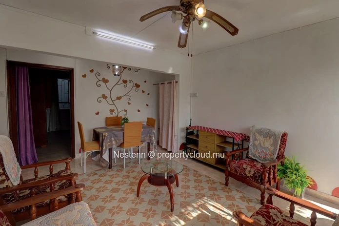 1er étage d'une maison traditionnelle – Confort, tranquillité et proximité de toutes les commodités