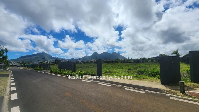 Prime land in l'Avenir 379.11 m² with mountain view situated in the smart city L'avenir St Pierre . Ideal for investm...