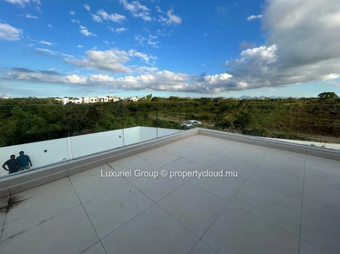 Villa Moderne Neuve À Vendre À Cap Malheureux