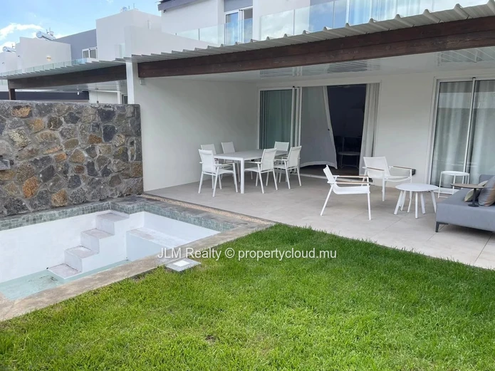 À Vendre - Duplex dans une résidence sécurisée à Tamarin, Île Maurice