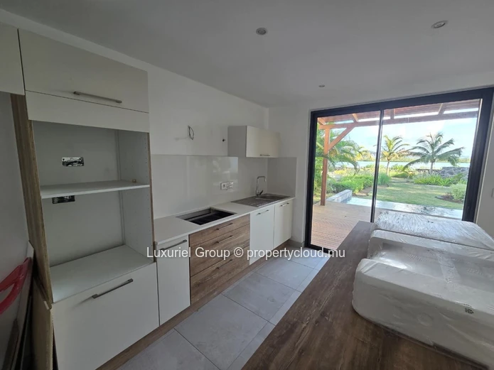 Villa D’Exception En Front De Mer À Poste Lafayette