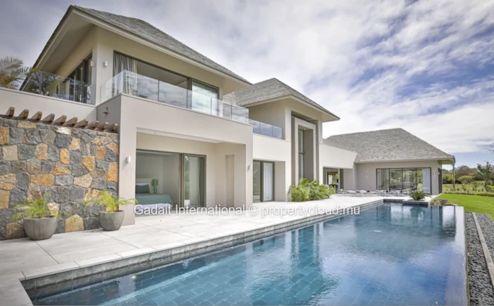 Luxury Villa for Sale in Anahita Mauritius – Golf Views & Exclusive Resort Living