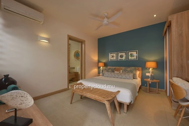 A vendre magnifique villa dans une residence accessible aux etrangers à Grand Baie, La Salette.