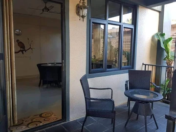 16 Bedroom Hotel