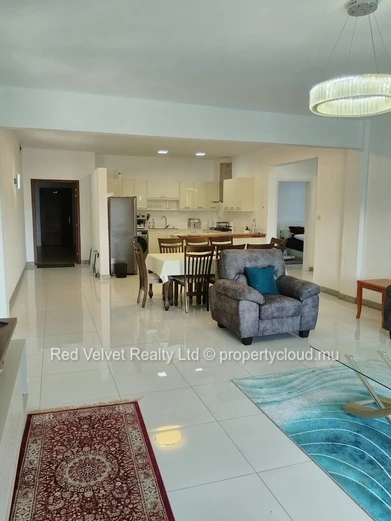 Appartement de 3 chambres à louer à Quatre Bornes