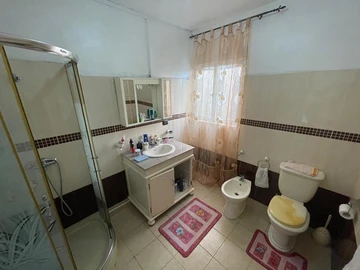 Maison de 4 Chambres