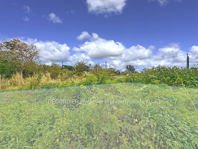 Residential plot for sale in The Vale – A Unique Opportunity!
