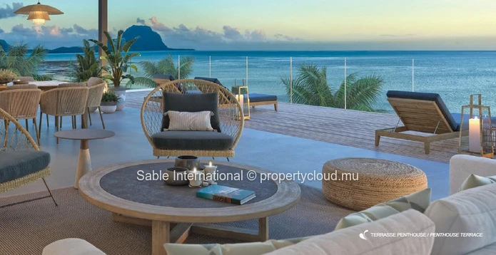 Luxurious Beachfront RES Apartment with Stunning Views! Live in luxury in Rivière Noire with communal pool, sea acces...