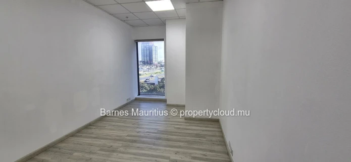 EBENE  -  Spacious office for rent   -  157 sqm