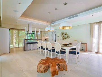Villa de 5 Chambres