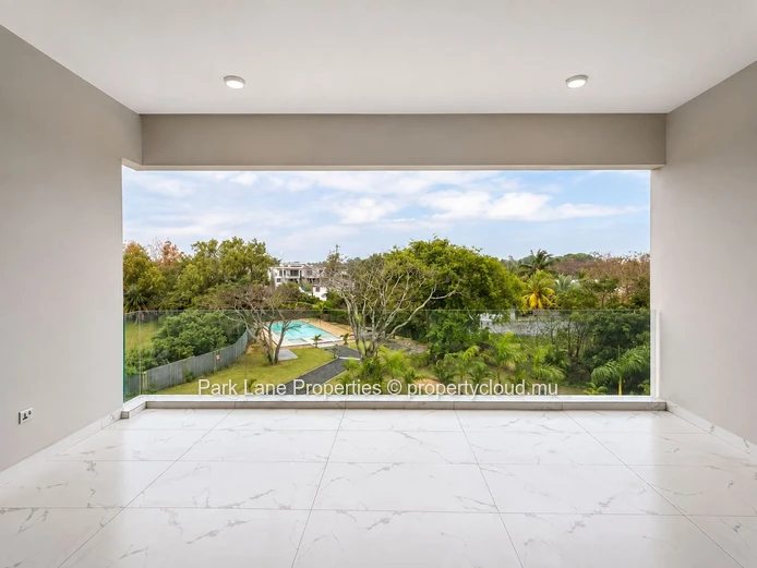 Les Voiles – An Elegant Three-Bedroom Penthouse in Grand Baie