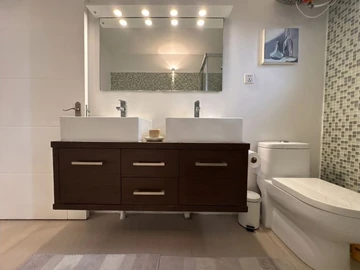 4 Bedroom Apartment