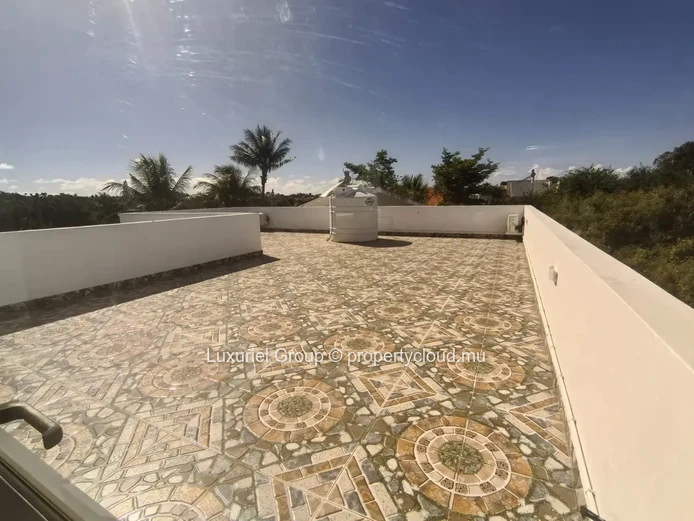Luxury 5-Bedroom Villa for Rent in Cap Malheureux