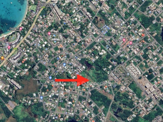 Residential land Pereybere morcellement Swan
