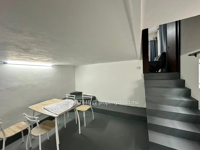 Appartement 2 Chambres à Louer – Castel 