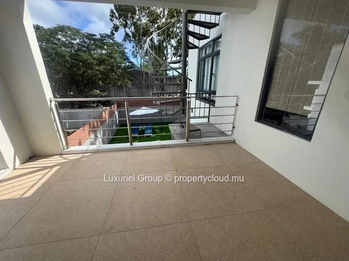 Superbe villa moderne 3 chambres avec piscine – Trou aux Biches