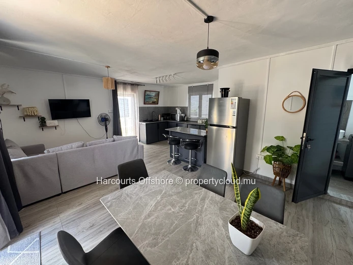 Maison meublée de 3 chambres à louer à Calodyne
