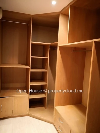 4-Bedroom Villa with Office for Sale in Beau Bassin