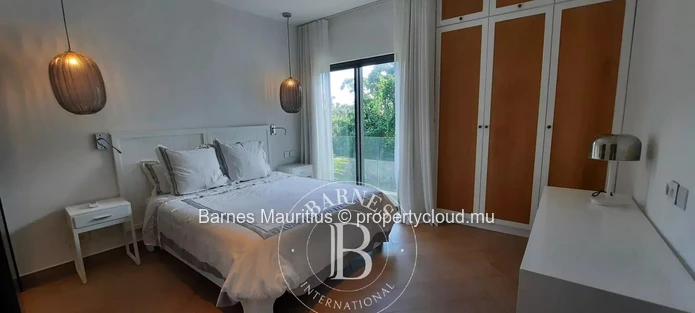 PEREYBERE - Beautiful 3-Bedroom Apartment