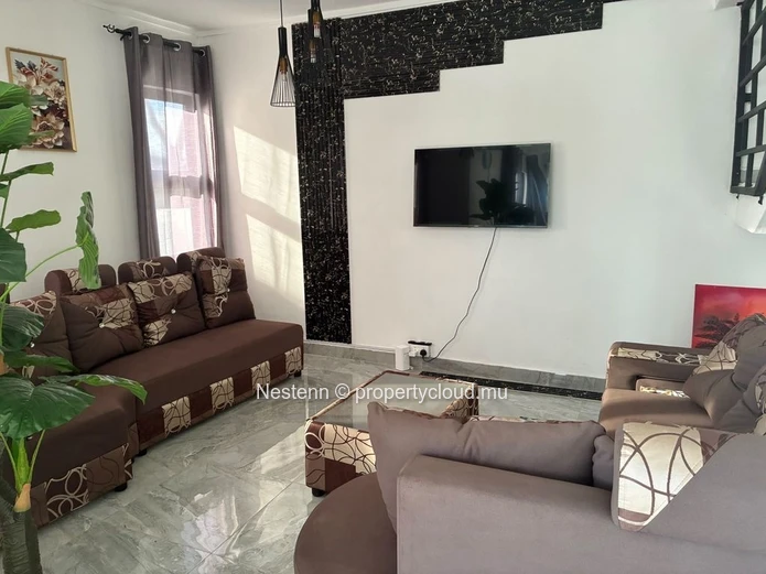 À Louer – Villa 4 Chambres À Trou Aux Biches