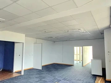 Bureau de 3 Chambres