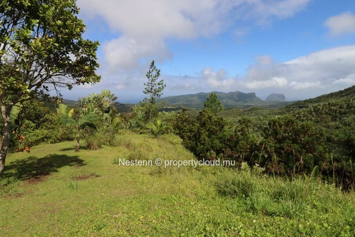 Exceptional commercial land with sea and mountain views