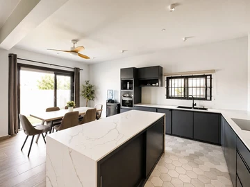4 Bedroom Villa