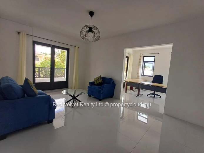 Elegant 5-Bedroom Family Home for Rent in Albion