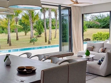 5 Bedroom Villa