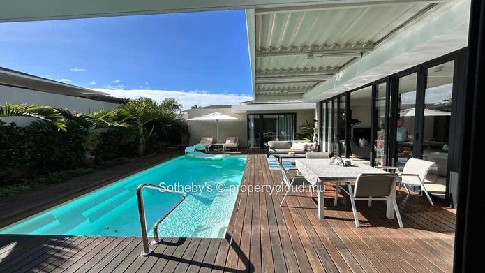 Aqua Veranda