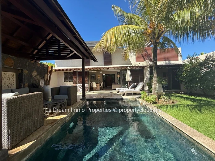 Belle villa moderne de 2 chambres au Clos du Littoral à Grand Baie – Ile Maurice