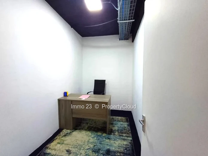 Office - 437m2 - Port Louis