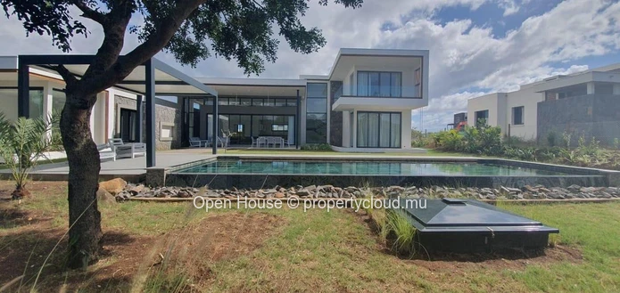 Villa de luxe 5 chambres avec piscine à vendre à Tamarin